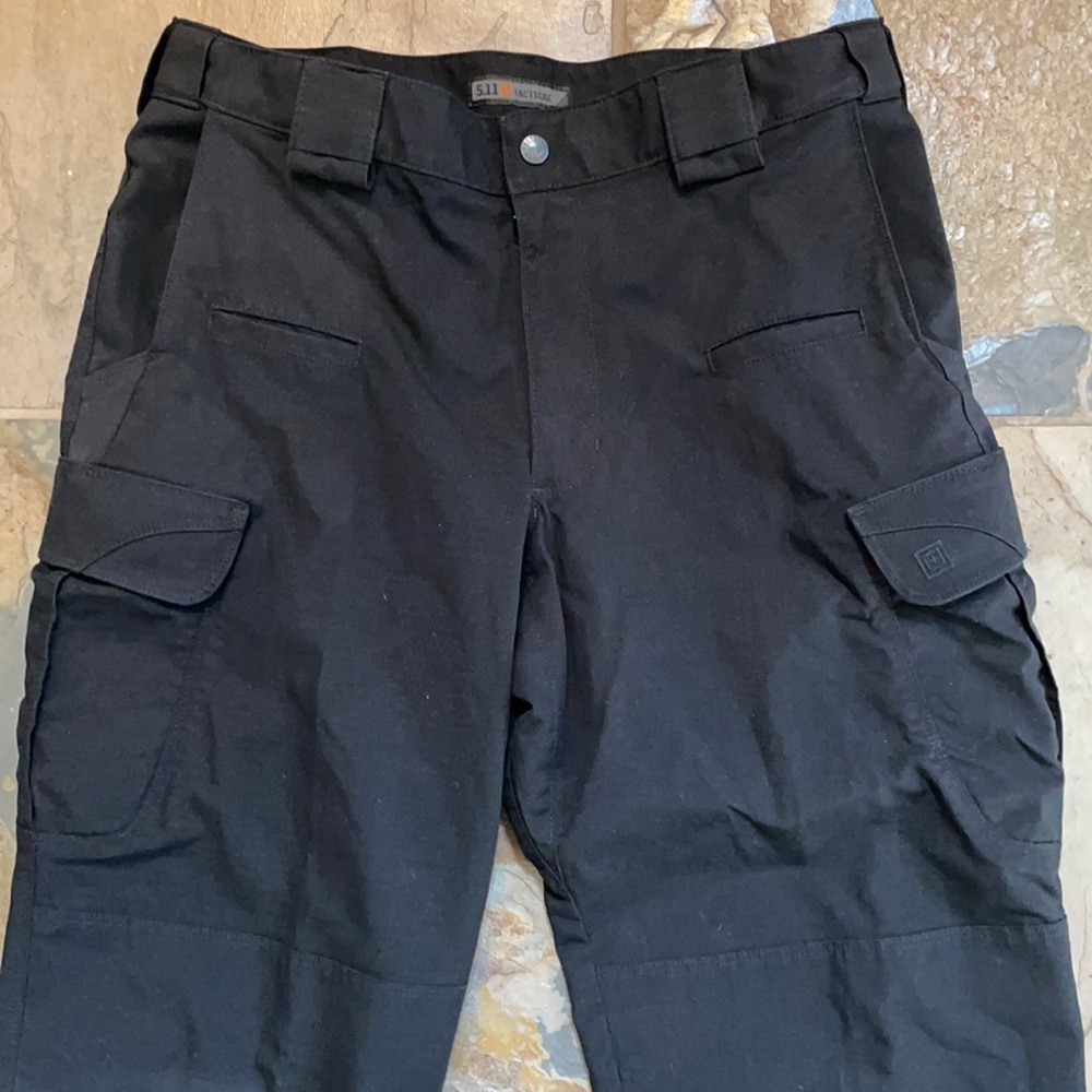 5.11 Black Tactical Style Pant Size 34x32 - Picture 5 of 13
